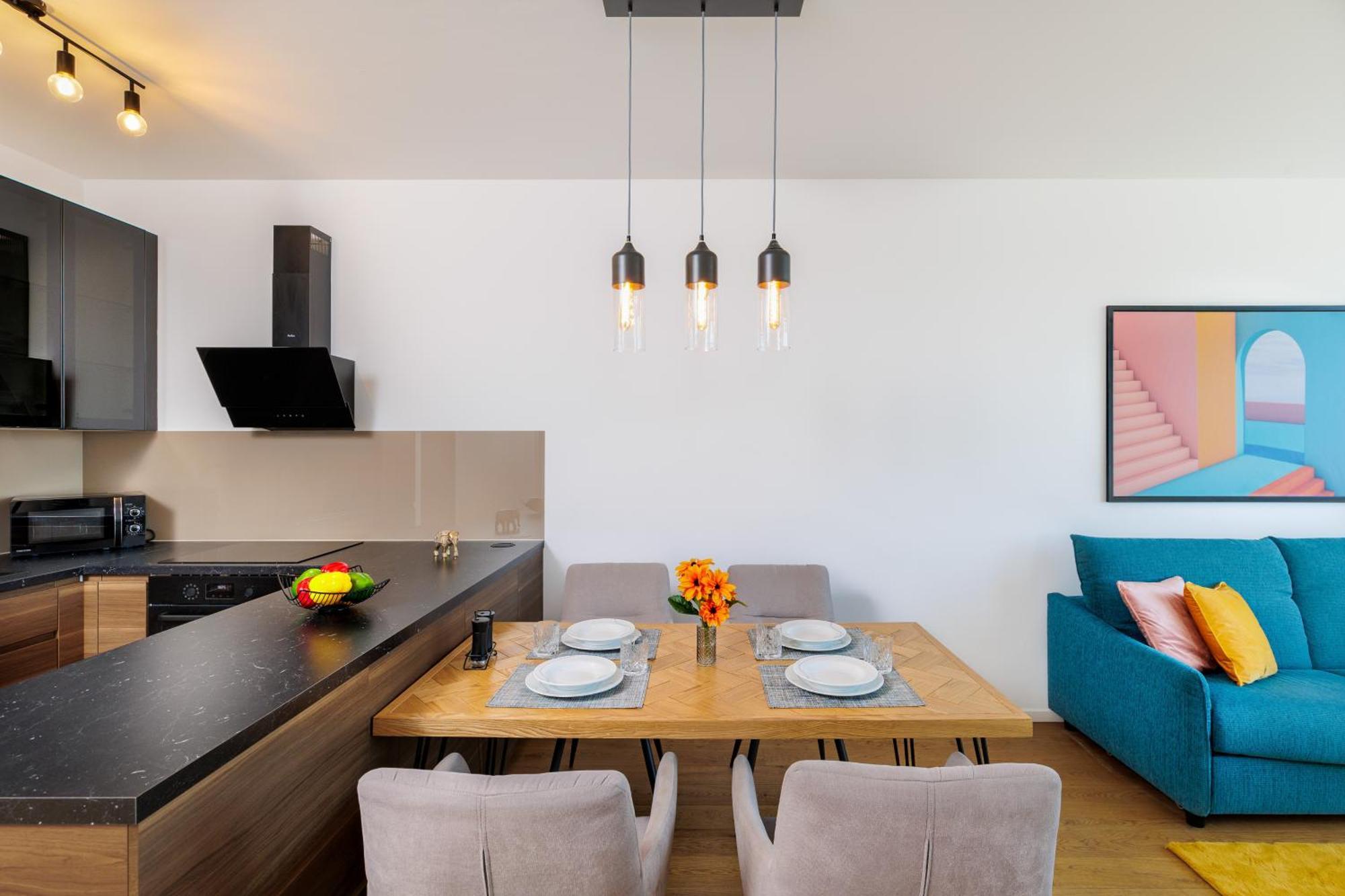 Sky Park 1 - Luxurious #Instaworthy Apartment In Downtown City Center With Included Parking, Best Address In Town ブラチスラヴァ エクステリア 写真